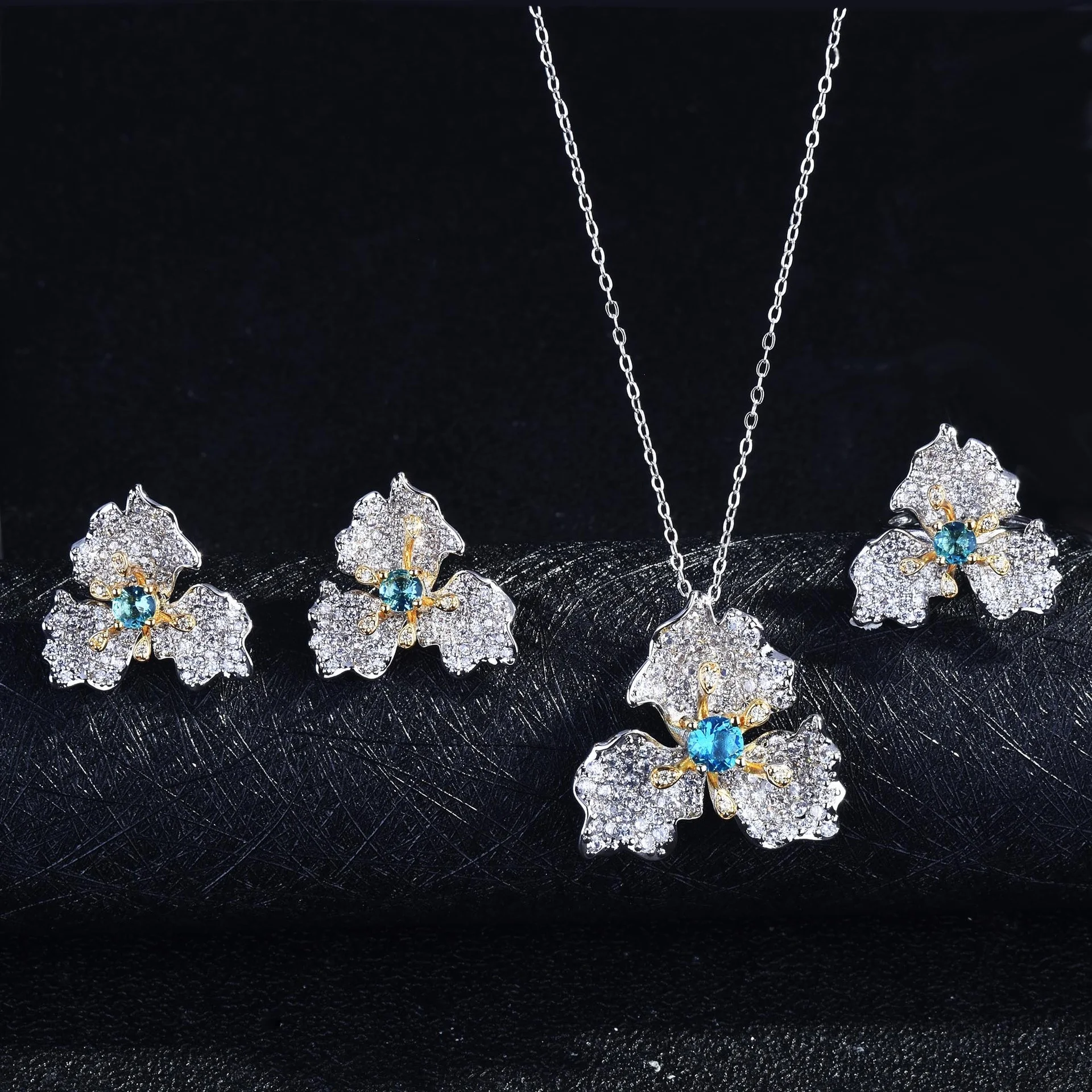 Ladies Elegant Jewelry Sets Green Cubic Zircon Flower Earring Ring necklace Wedding Bridal Jewelry, Customized color
Ladies Elegant Jewelry Sets Green Cubic Zircon Flower Earring Ring necklace Wedding Bridal Jewelry, Customized color