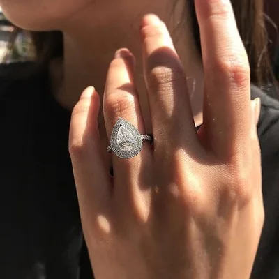 2021 Sailing Jewelry Anniversary Gifts Cubic Zircon Ring Luxury Water Drop Pear Shaped Rings Crystal Band Eternity Wedding Rings, Gold/silver
2021 Sailing Jewelry Anniversary Gifts Cubic Zircon Ring Luxury Water Drop Pear Shaped Rings Crystal Band Eternity Wedding Rings, Gold/silver