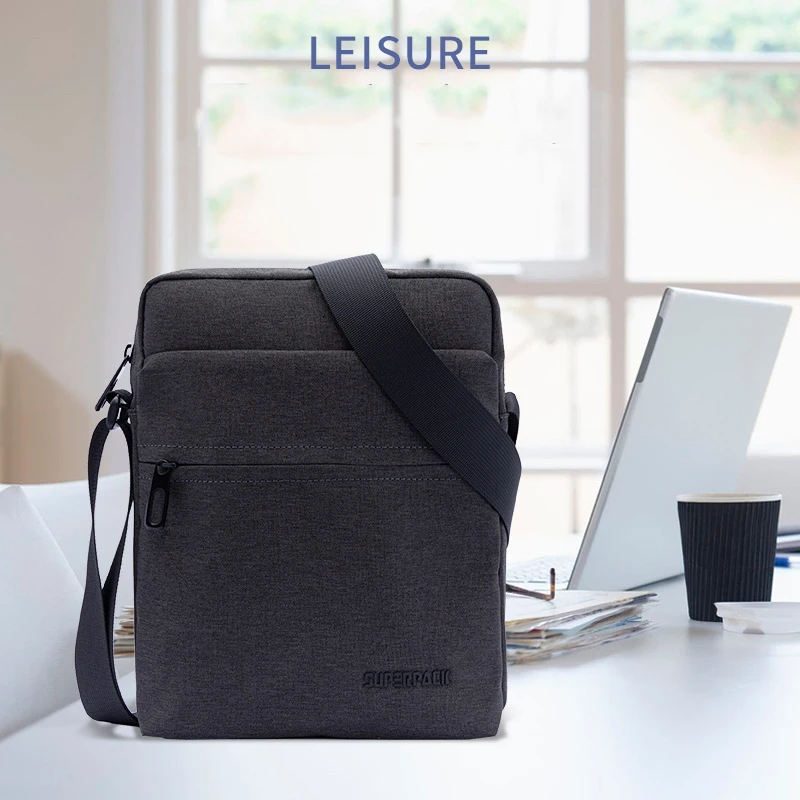 Factory Wholesale Men's Waterproof Polyester Single Black Messenger Bag Casual Shoulder Bag
Factory Wholesale Men's Waterproof Polyester Single Black Messenger Bag Casual Shoulder Bag