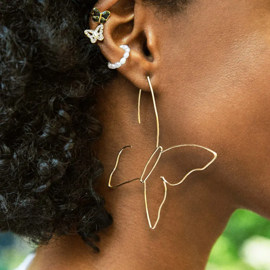 New Source Jewelry Copper brass line Wire big Hollow Butterfly earrings for women Exaggerated hoop earrings Jewelry Set
New Source Jewelry Copper brass line Wire big Hollow Butterfly earrings for women Exaggerated hoop earrings Jewelry Set