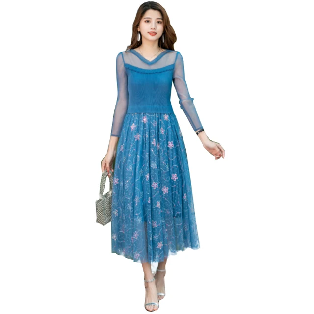 Large boutique women's wear high end age reducing skirt 2021 spring dress new design lace dress, 4 colors
Large boutique women's wear high end age reducing skirt 2021 spring dress new design lace dress, 4 colors