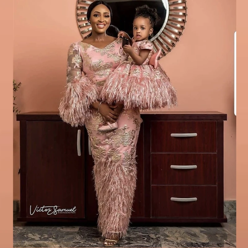 Nigerian lace fabric 2020 Wholesale Peach Color 3dlace Fabric African Tulle Lace Fabrics Lace Fabric For Wedding Dresses 1789
Nigerian lace fabric 2020 Wholesale Peach Color 3dlace Fabric African Tulle Lace Fabrics Lace Fabric For Wedding Dresses 1789