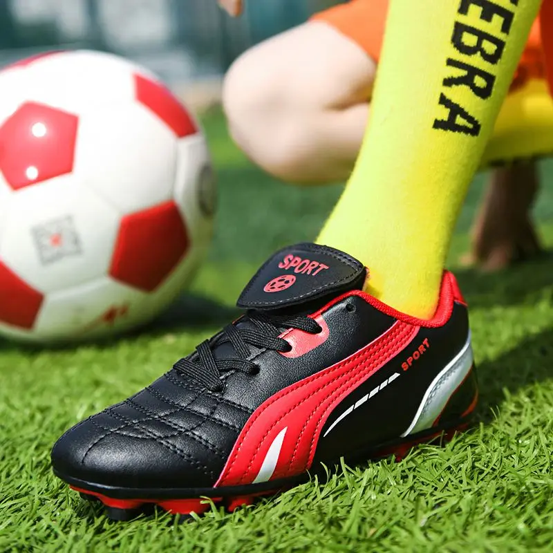 New High Ankle Soccer Shoes Men Breathable Outdoor High-top Football Boots Turf Soccer Cleats Kids men Soft Football Shoes
New High Ankle Soccer Shoes Men Breathable Outdoor High-top Football Boots Turf Soccer Cleats Kids men Soft Football Shoes