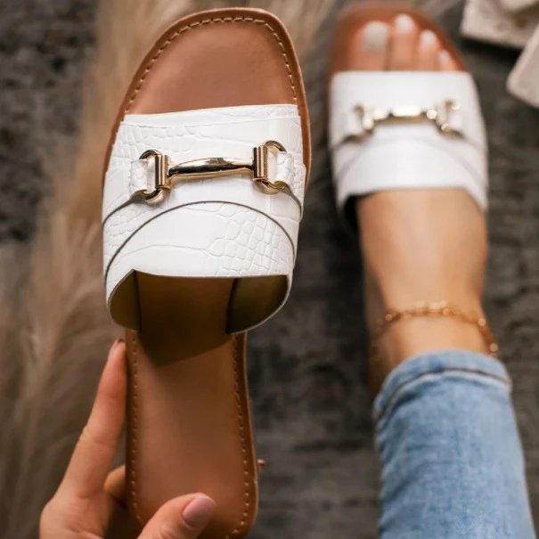 New design Casual One Line Chain Sandals Flat Beach PU Shoes Soft Slippers for women
New design Casual One Line Chain Sandals Flat Beach PU Shoes Soft Slippers for women