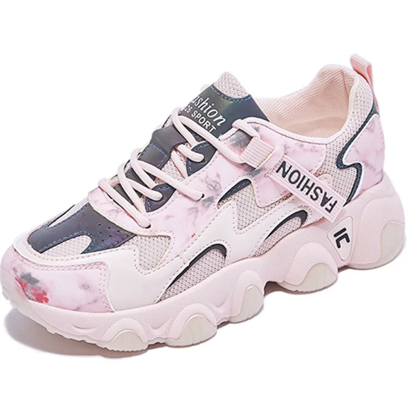 Dropshipping 2021 Autumn Women Luminous footwear Reflective Leisure Chunky Sneaker Lady Fashion Trendy Walking Style Shoes
Dropshipping 2021 Autumn Women Luminous footwear Reflective Leisure Chunky Sneaker Lady Fashion Trendy Walking Style Shoes