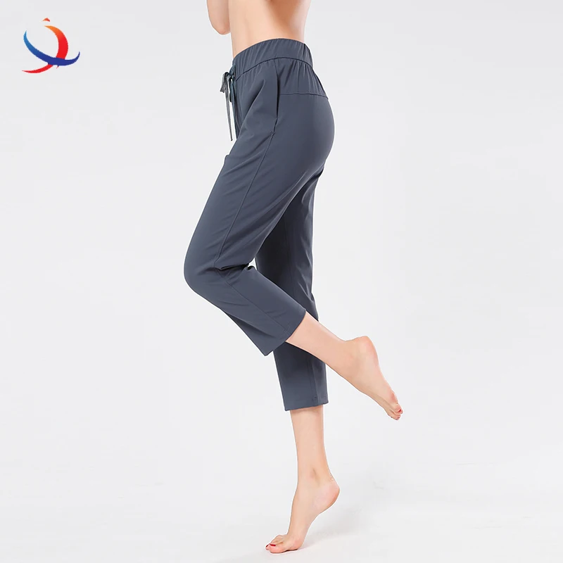 female stylish casual running fitness cropped trousers pants straight tube breathable harun loose track yoga pants
female stylish casual running fitness cropped trousers pants straight tube breathable harun loose track yoga pants