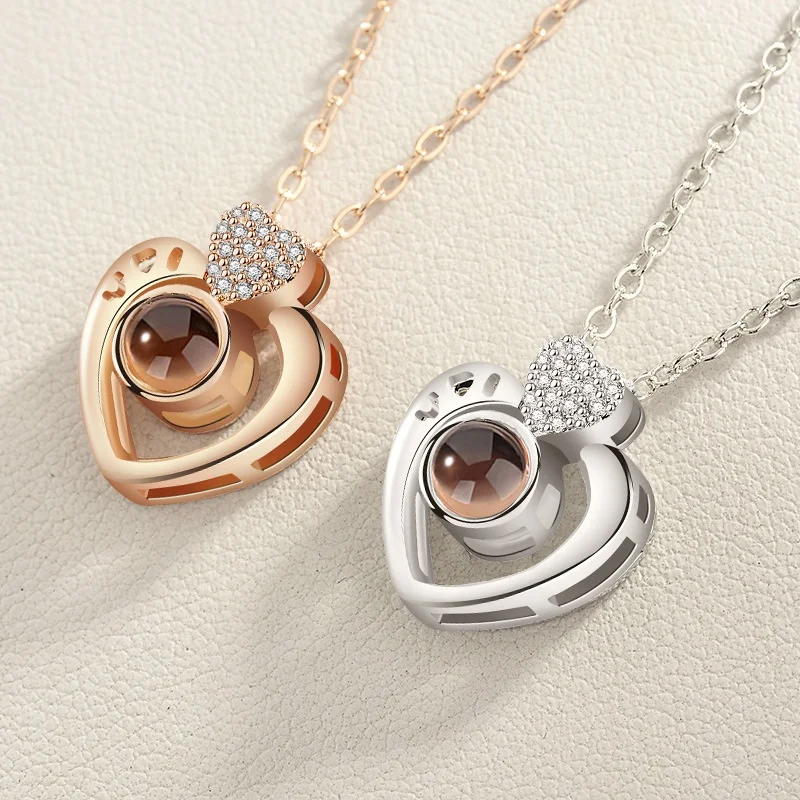 Collar photo proyection Rose Gold pulseras del amor Gifts 100 Languages I Love You Memory Projection Zircon Pendant Necklace, Rose gold, silver
Collar photo proyection Rose Gold pulseras del amor Gifts 100 Languages I Love You Memory Projection Zircon Pendant Necklace, Rose gold, silver