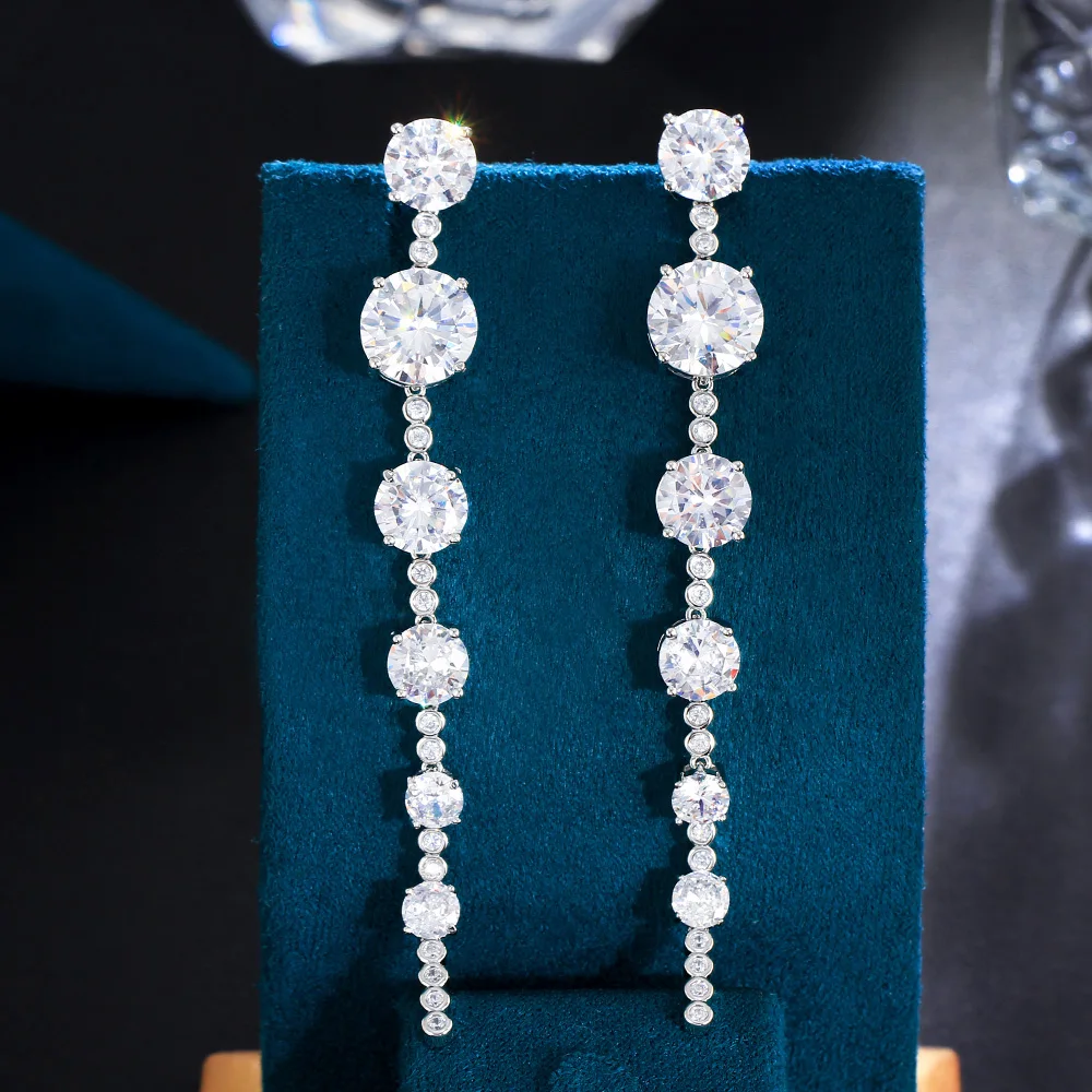 Sparkly White Round CZ Crystal Jewelry Bridal Super Long Earrings for women Wedding Dress Cubic Zirconia Accessories
Sparkly White Round CZ Crystal Jewelry Bridal Super Long Earrings for women Wedding Dress Cubic Zirconia Accessories
