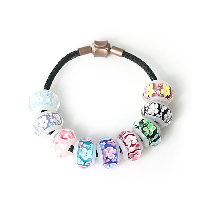 2021 Hot Selling Silicone Tube Handmade Lampwork Glass Beads Big Hole Flowers Beads for Jewelry Bracelet Making 
2021 Hot Selling Silicone Tube Handmade Lampwork Glass Beads Big Hole Flowers Beads for Jewelry Bracelet Making