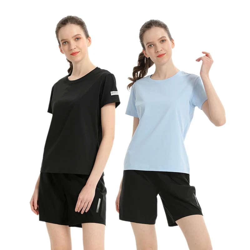 2021 New Design Men Sport Clothing Plain No Brand Black Men T Shirts with Custom Label
2021 New Design Men Sport Clothing Plain No Brand Black Men T Shirts with Custom Label