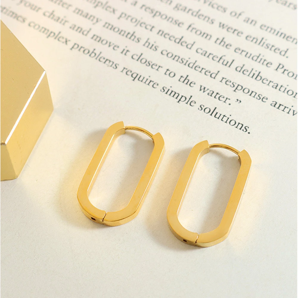 New Fashion 18K Vacuum Gold Plated No Fade Stainless Steel Chunky Earrings Women Elegant Oval Hoop Earrings
New Fashion 18K Vacuum Gold Plated No Fade Stainless Steel Chunky Earrings Women Elegant Oval Hoop Earrings
