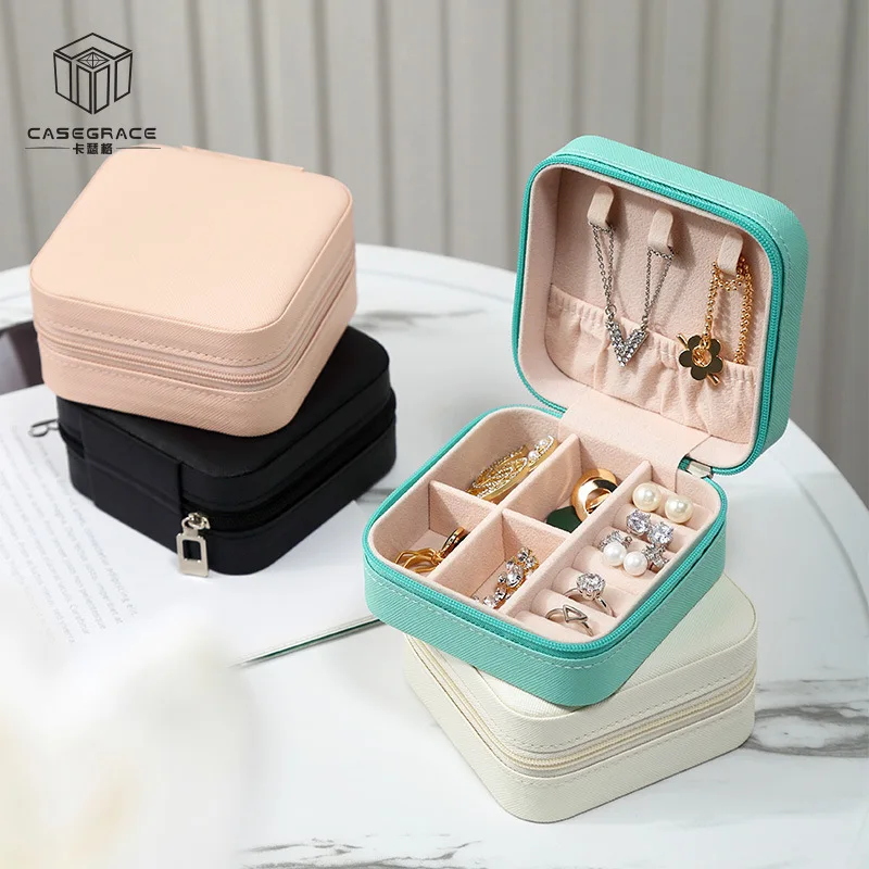 Ornament Storage Box Simple And Portable Earrings Necklace Beads Mini Compact Jewellery Box Storage
Ornament Storage Box Simple And Portable Earrings Necklace Beads Mini Compact Jewellery Box Storage