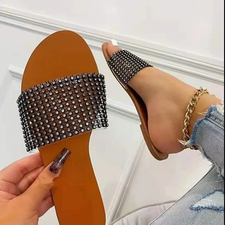 2022 Hot Sale Summer Women Shoes Fashion Sponge Flat Bright Color Outside Beach Ladies Slippers
2022 Hot Sale Summer Women Shoes Fashion Sponge Flat Bright Color Outside Beach Ladies Slippers