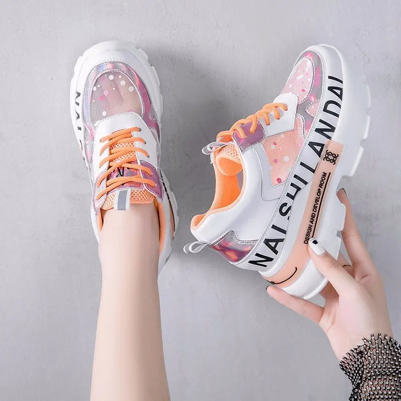 New fashion Style Women Chunky Sneakers Lace Up Female Sport Shoes Woman summer Jogging Sneakers Comfortable Fast running shoes
New fashion Style Women Chunky Sneakers Lace Up Female Sport Shoes Woman summer Jogging Sneakers Comfortable Fast running shoes