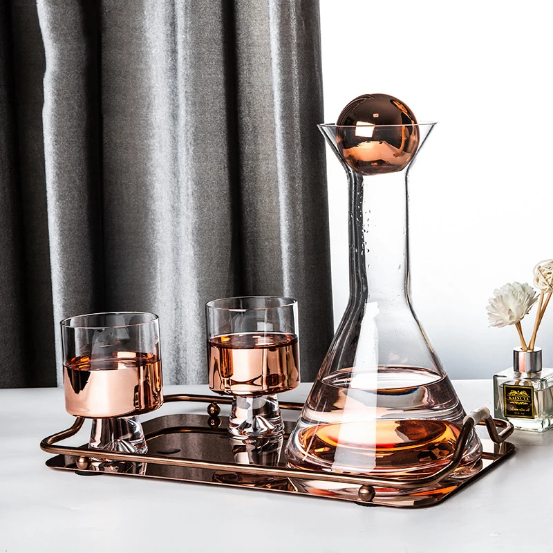 European-style Crystal Glass Electroplating Rose gold Water jug American Decanter Wine Set, Customized color
European-style Crystal Glass Electroplating Rose gold Water jug American Decanter Wine Set, Customized color