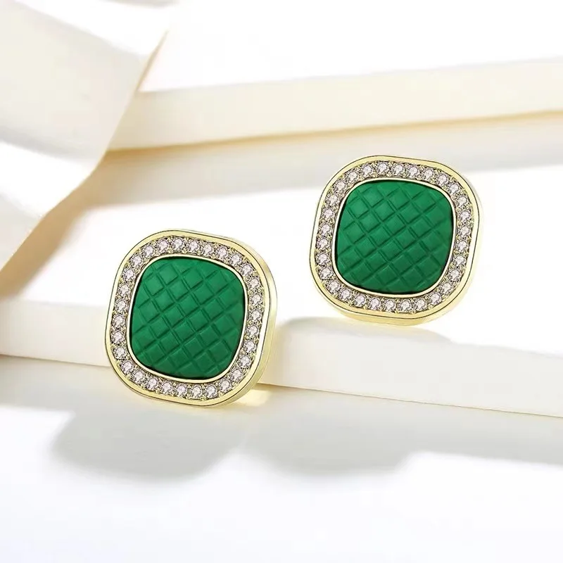 Fashion elegant 925 silver geometric diamond crystal red green stud earrings for women, As picture
Fashion elegant 925 silver geometric diamond crystal red green stud earrings for women, As picture