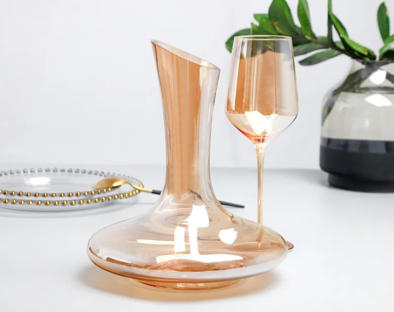 Amazon Whiskey Glasses Elegant Decanter Set High Quality CLASSIC Europe American Wine Decanter Electroplated Gold Crystal Glass, Customized color
Amazon Whiskey Glasses Elegant Decanter Set High Quality CLASSIC Europe American Wine Decanter Electroplated Gold Crystal Glass, Customized color