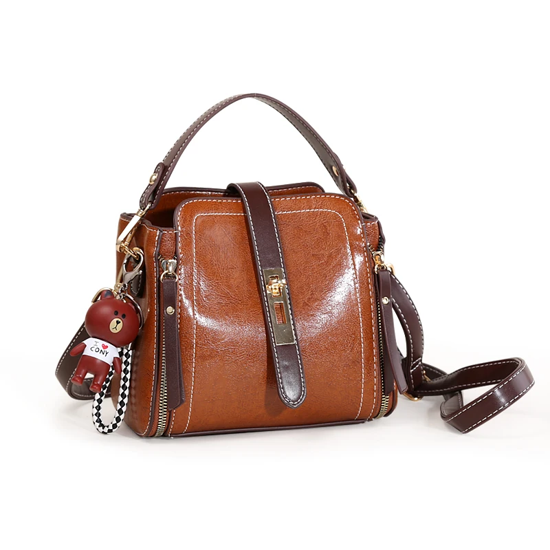 wholesale price small women single chains leather shoulder bags 2021 luxury female ladies vintage pu leather handbags
wholesale price small women single chains leather shoulder bags 2021 luxury female ladies vintage pu leather handbags