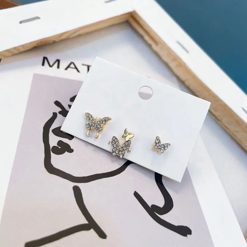 New Designs fashion summer 2021 butterfly silver golden jewelry sets of earrings, Gold and silver
New Designs fashion summer 2021 butterfly silver golden jewelry sets of earrings, Gold and silver