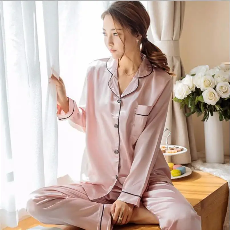 2021 Casual Nightwear Women Sleepwear Long Sleeve Pajamas Home Clothes Set Sleeping HomeWear For Women 2 pcs set, Picture color 
2021 Casual Nightwear Women Sleepwear Long Sleeve Pajamas Home Clothes Set Sleeping HomeWear For Women 2 pcs set, Picture color