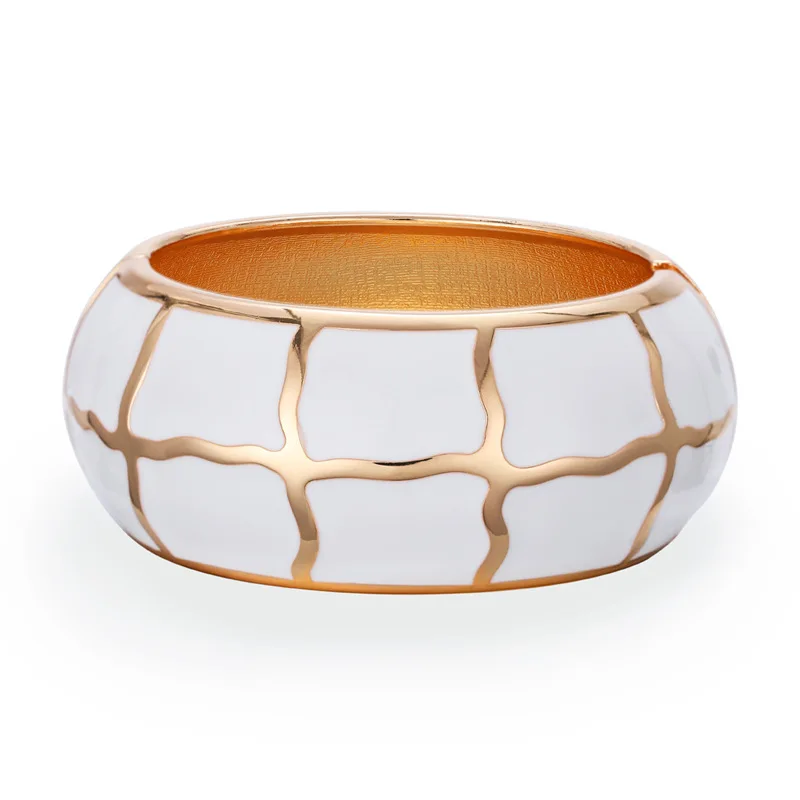 CLARMER European And American Fashion Dripping Oil Bracelet Wide Side Drum Shaped Alloy Bracelet Gold Plated Bangle For Woman, Blue , brown, black
CLARMER European And American Fashion Dripping Oil Bracelet Wide Side Drum Shaped Alloy Bracelet Gold Plated Bangle For Woman, Blue , brown, black