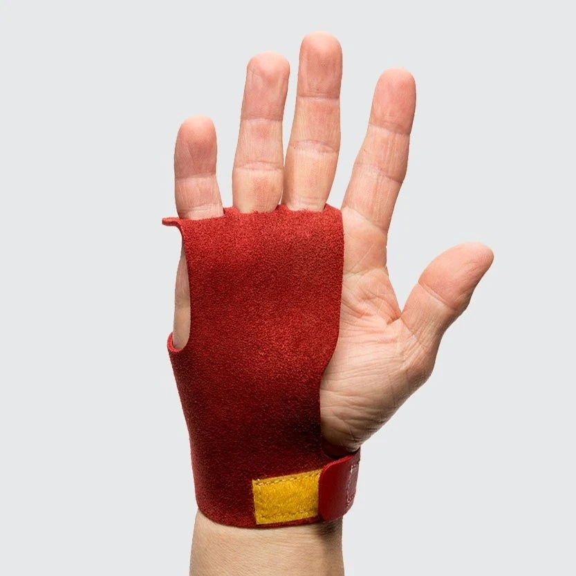 Hot sale weight lifting grip leather Four hole hand palm grip palm guard wod grip, Custom color
Hot sale weight lifting grip leather Four hole hand palm grip palm guard wod grip, Custom color
