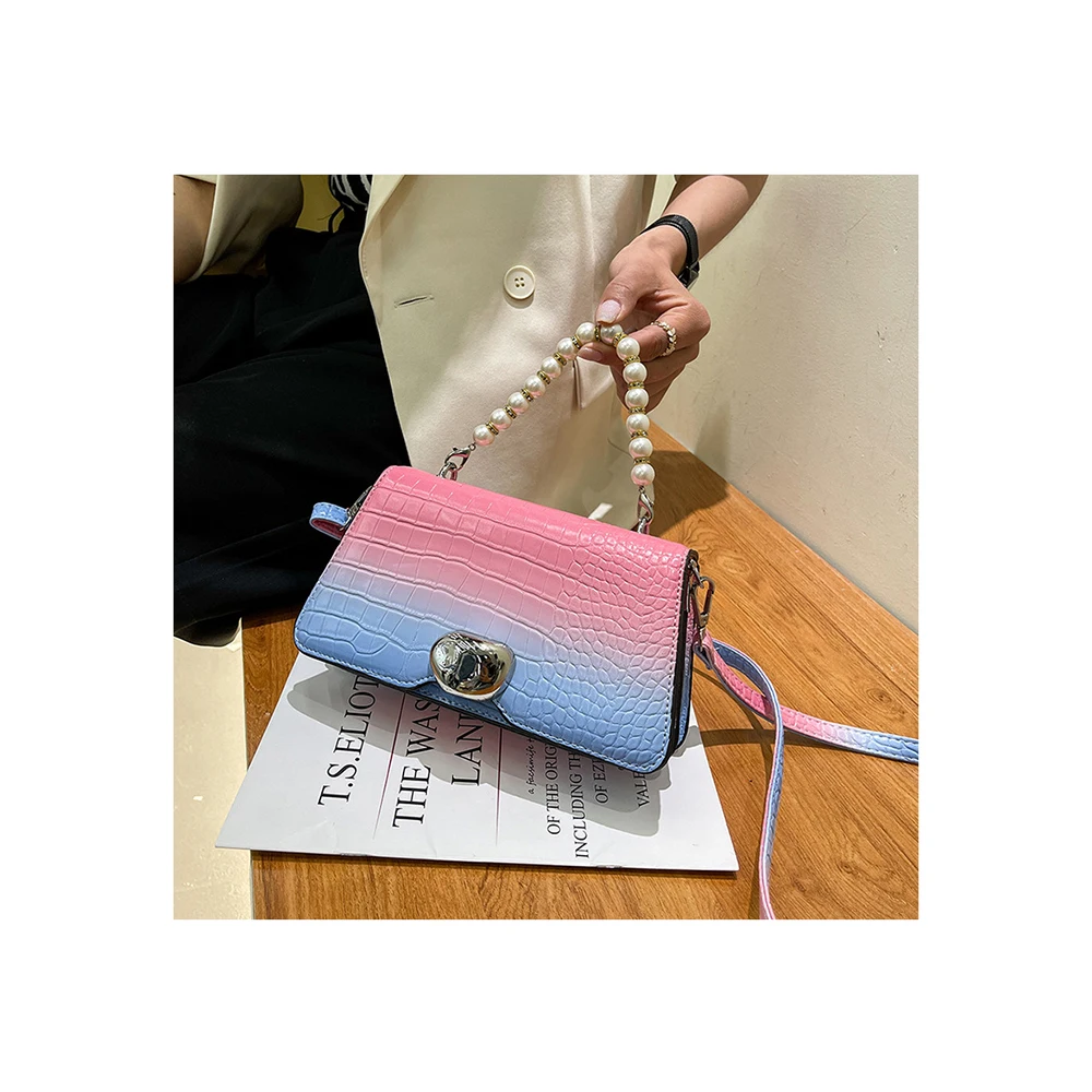 2021 latest Small Metal Stone inlaid Shoulder Messenger purse Crocodile Pattern colored handbags for lady, Customizable
2021 latest Small Metal Stone inlaid Shoulder Messenger purse Crocodile Pattern colored handbags for lady, Customizable