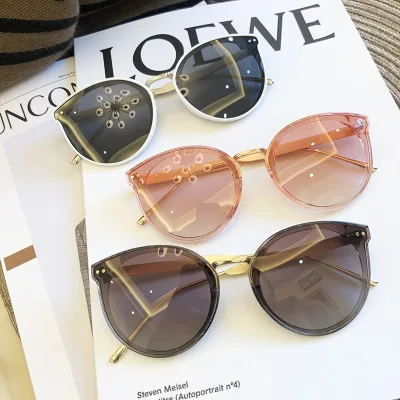 Trending Sunglasses Vintage Polarized Sun glasses for Women Cat Eye Sunglasses Women Glasses Classic Female Alloy Legs Oculos, Custom colors
Trending Sunglasses Vintage Polarized Sun glasses for Women Cat Eye Sunglasses Women Glasses Classic Female Alloy Legs Oculos, Custom colors