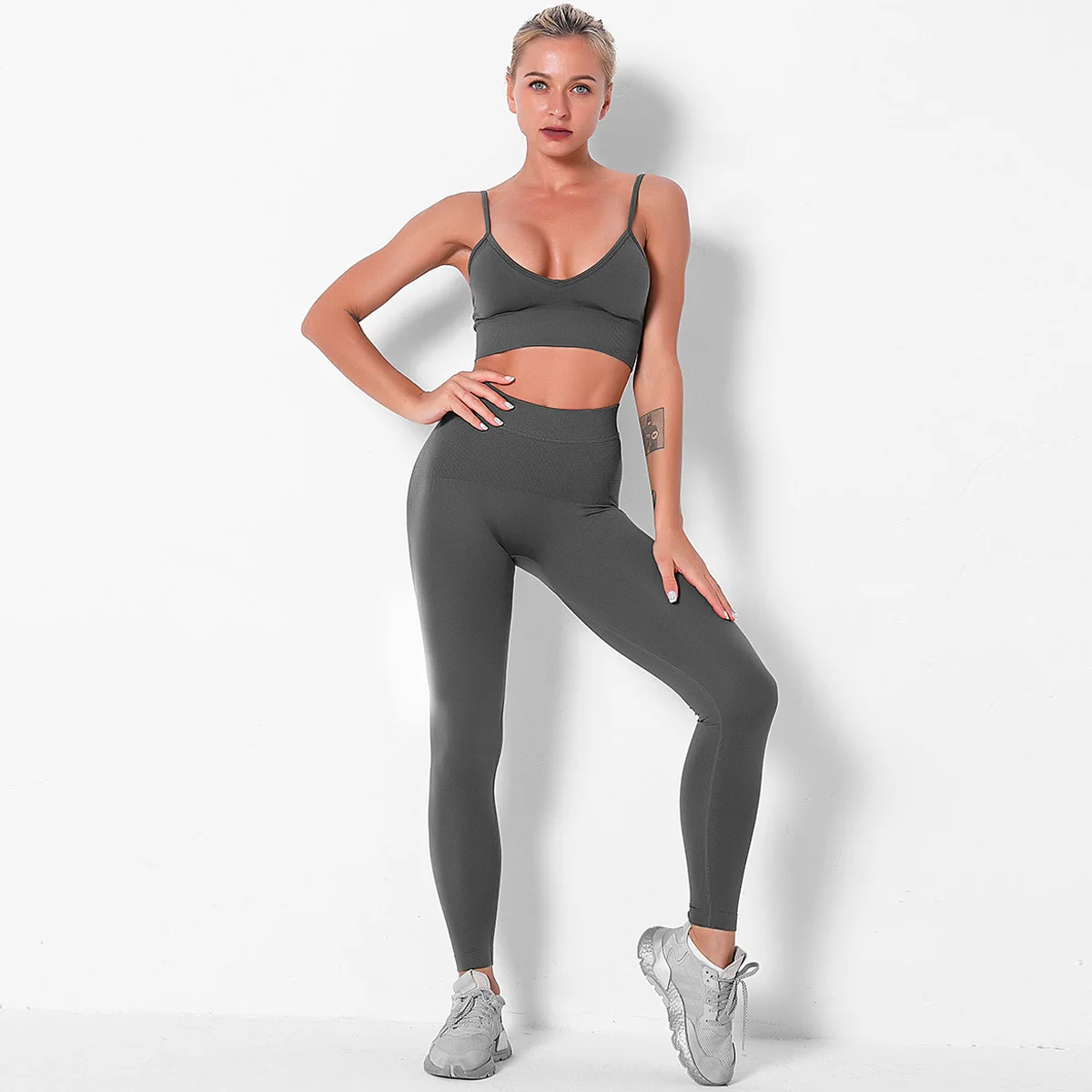 Breathable Running Yoga Workout Bra Camisole Leggings Set Gym Sports Fitness Tank Tops Pants Suit For Women
Breathable Running Yoga Workout Bra Camisole Leggings Set Gym Sports Fitness Tank Tops Pants Suit For Women