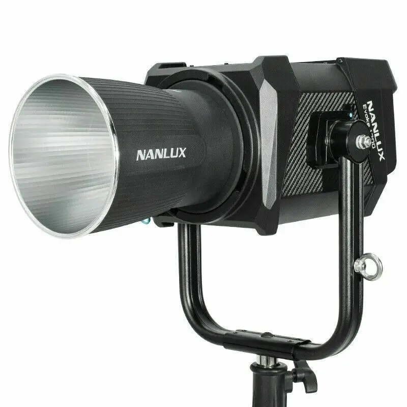 Nanlite Nanlux Evoke 1200 1200W LED Video Light 5600K Waterproof Photography Light Outdoor Fill Lights high-bright Lighting Kit
Nanlite Nanlux Evoke 1200 1200W LED Video Light 5600K Waterproof Photography Light Outdoor Fill Lights high-bright Lighting Kit