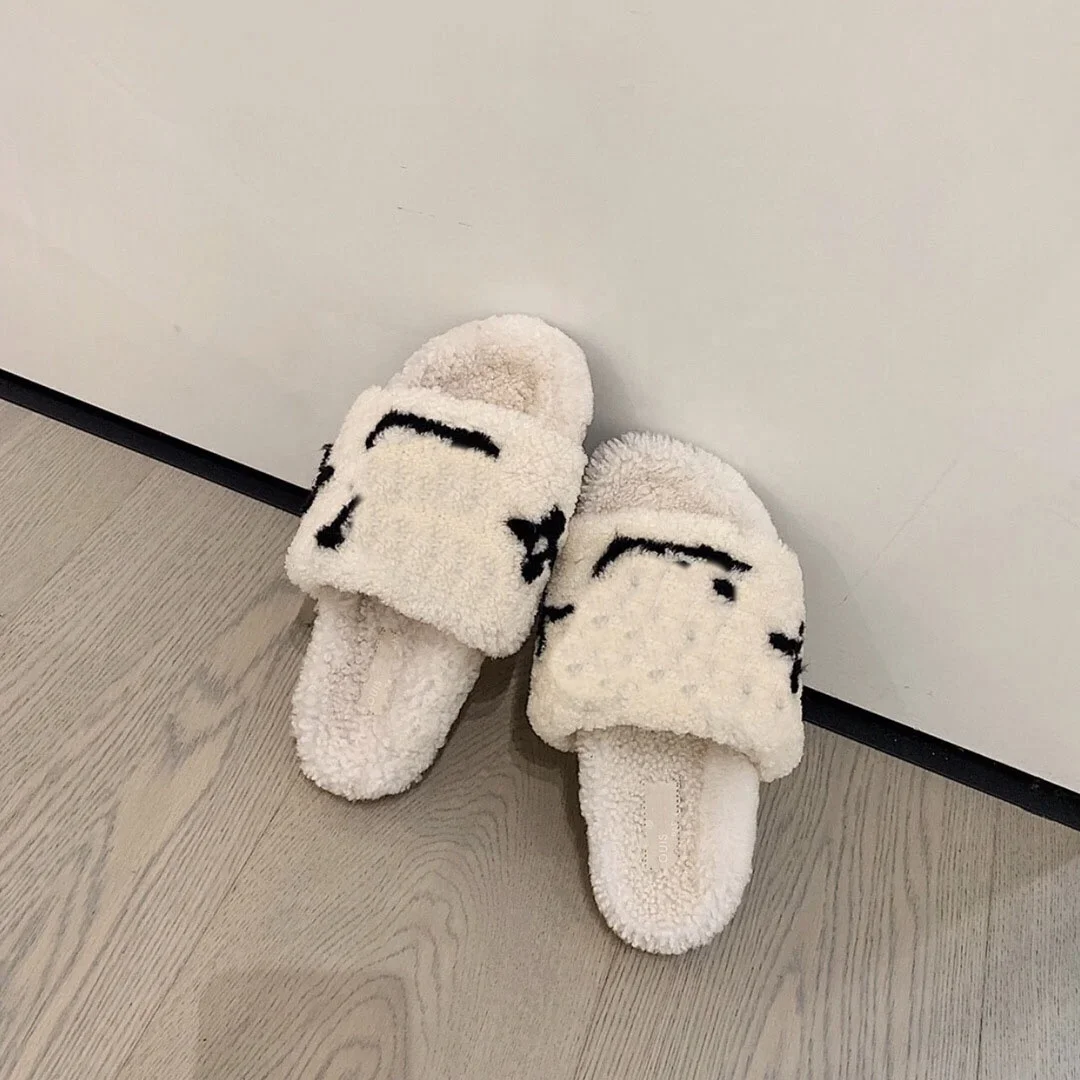 Lamb slipper female 20 Autumn winter flat lettered Teddy woolly shoes non-slip warm wool overlaid loafers slippers, As picture
Lamb slipper female 20 Autumn winter flat lettered Teddy woolly shoes non-slip warm wool overlaid loafers slippers, As picture