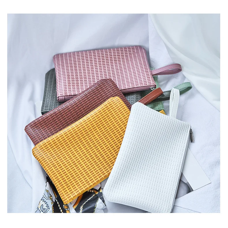 2022 Newest Fashion PVC Zipper Ladies Evening Bag Travel Cosmetic Gift Bags Womens Small Elegant Evening Clutch Bag, 5 colors
2022 Newest Fashion PVC Zipper Ladies Evening Bag Travel Cosmetic Gift Bags Womens Small Elegant Evening Clutch Bag, 5 colors