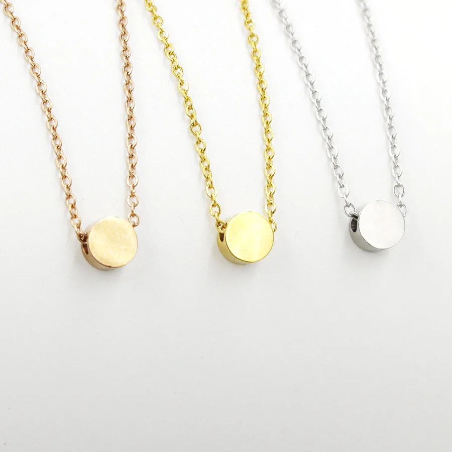 Minimalist Style Gold Plating 316L Stainless Steel Heart Shaped Necklace Peach Heart Choker Necklace
Minimalist Style Gold Plating 316L Stainless Steel Heart Shaped Necklace Peach Heart Choker Necklace