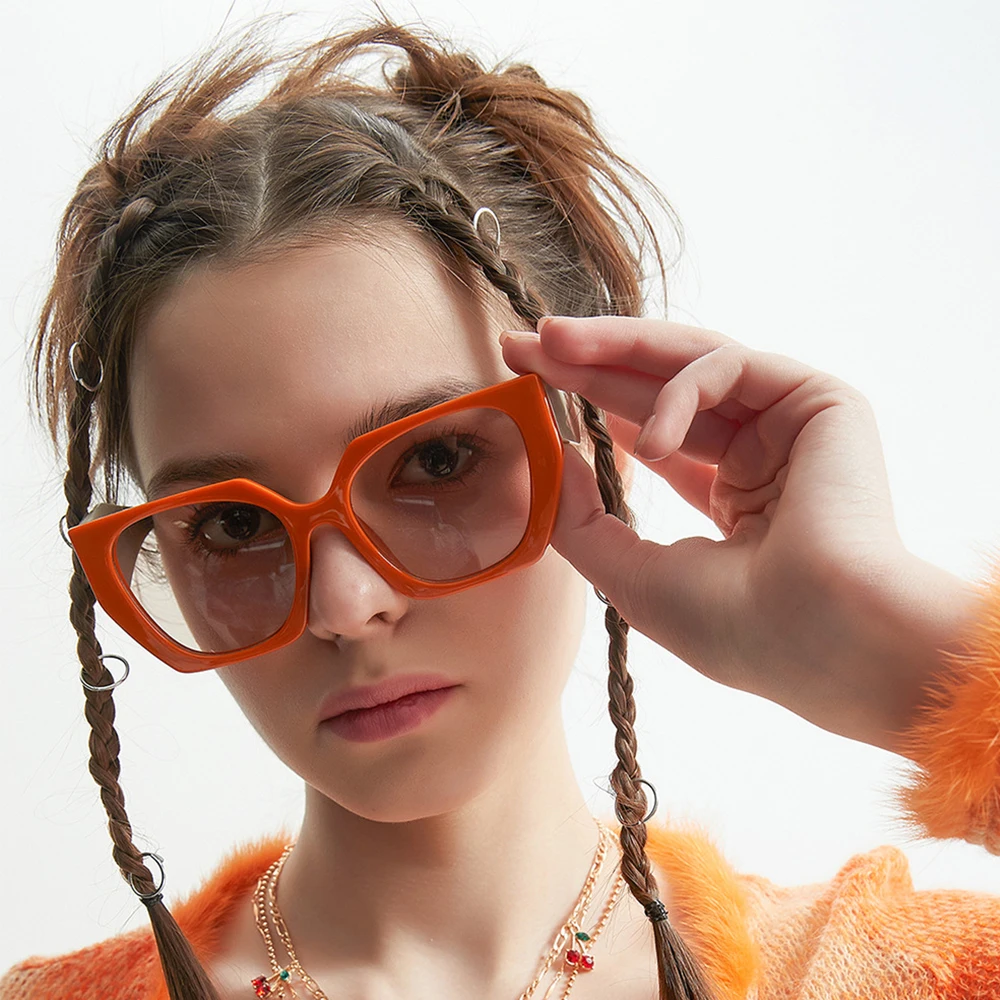 2022 new fashion vintage custom oversized square sunglasses logo women orange tint luxury sunglasses
2022 new fashion vintage custom oversized square sunglasses logo women orange tint luxury sunglasses