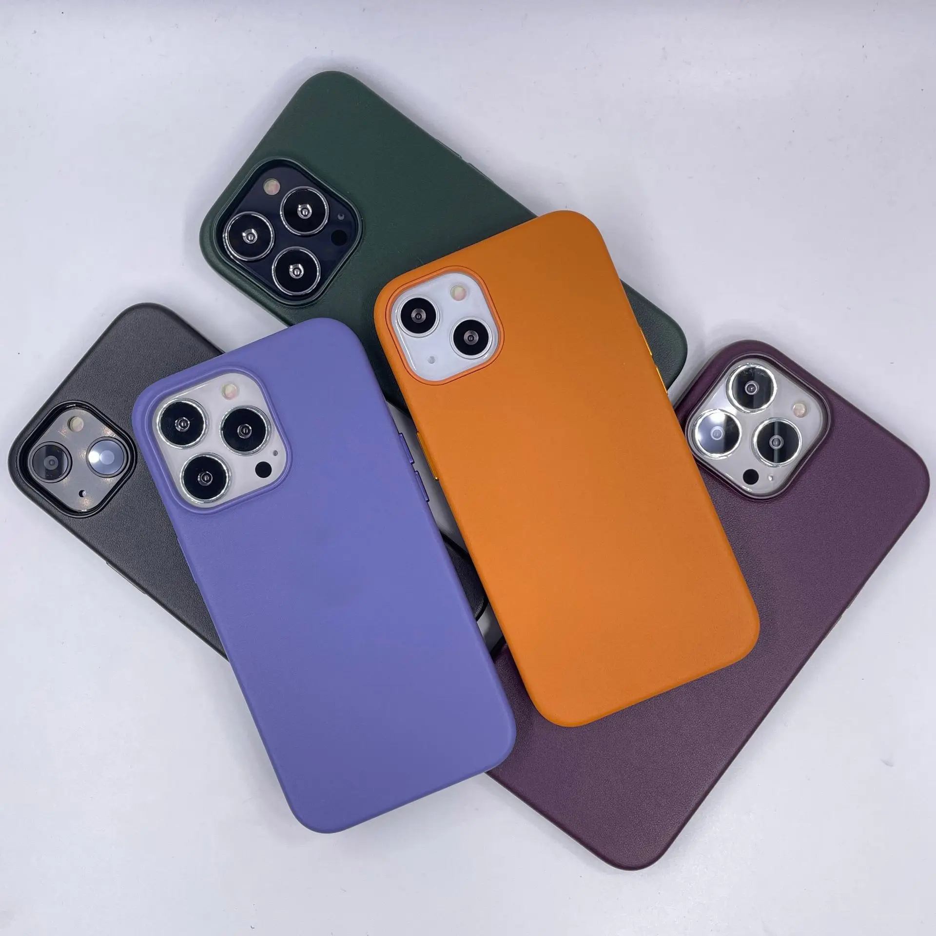 New Product PU Leather Waterproof Custom Magnetic Phone Cases For Iphone 12, 6 colors
New Product PU Leather Waterproof Custom Magnetic Phone Cases For Iphone 12, 6 colors