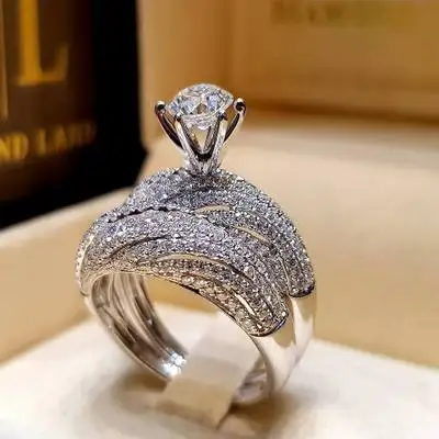 2020 Amazon Hot Sale Women Diamond Wedding Rings Fashion Silver Plated Couple Engagement Rings Sets
2020 Amazon Hot Sale Women Diamond Wedding Rings Fashion Silver Plated Couple Engagement Rings Sets