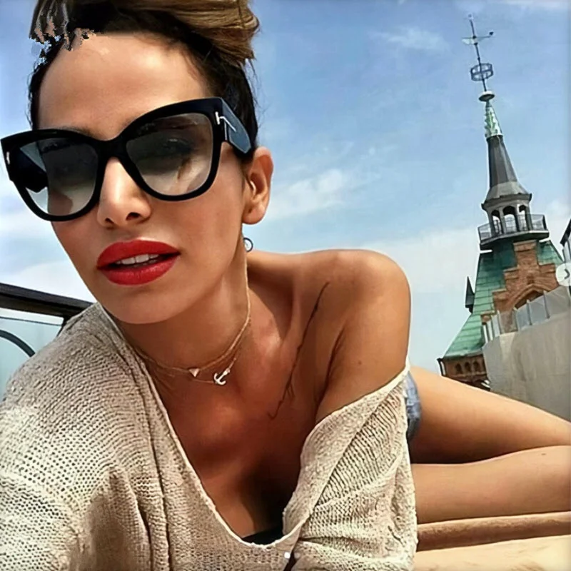 2021 Fashion Vintage Gold T Large Shades Black Sexy Irregular Frame Cat Eye Sunglasses Women
2021 Fashion Vintage Gold T Large Shades Black Sexy Irregular Frame Cat Eye Sunglasses Women