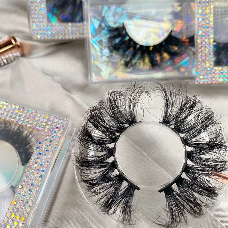 Handmade 100% mink fluffy eyelash case custom logo wholesale eyelashes boxes 25 mm thick mink lashes
Handmade 100% mink fluffy eyelash case custom logo wholesale eyelashes boxes 25 mm thick mink lashes