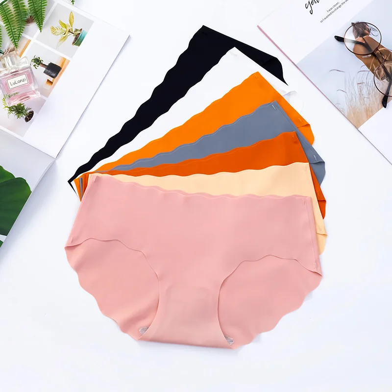 Factory Directly Traceless Seamless Underwear Ice Silk Briefs Women Seamless Panties
Factory Directly Traceless Seamless Underwear Ice Silk Briefs Women Seamless Panties