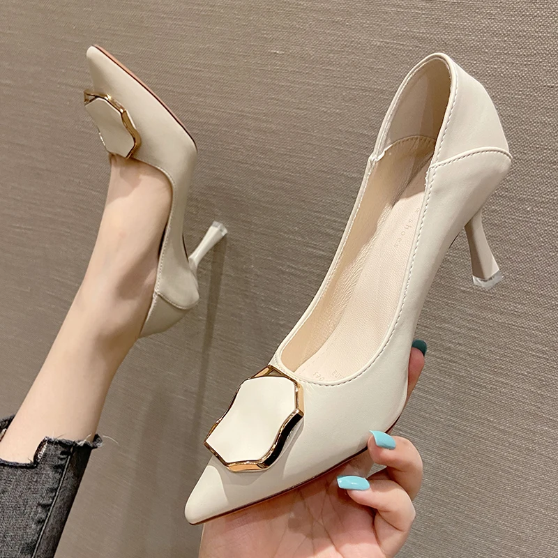 Wholesale high heel women's 2021 new pointy stiletto high heels high quality fashion cheap metal buckle women's shoes SX775-16
Wholesale high heel women's 2021 new pointy stiletto high heels high quality fashion cheap metal buckle women's shoes SX775-16