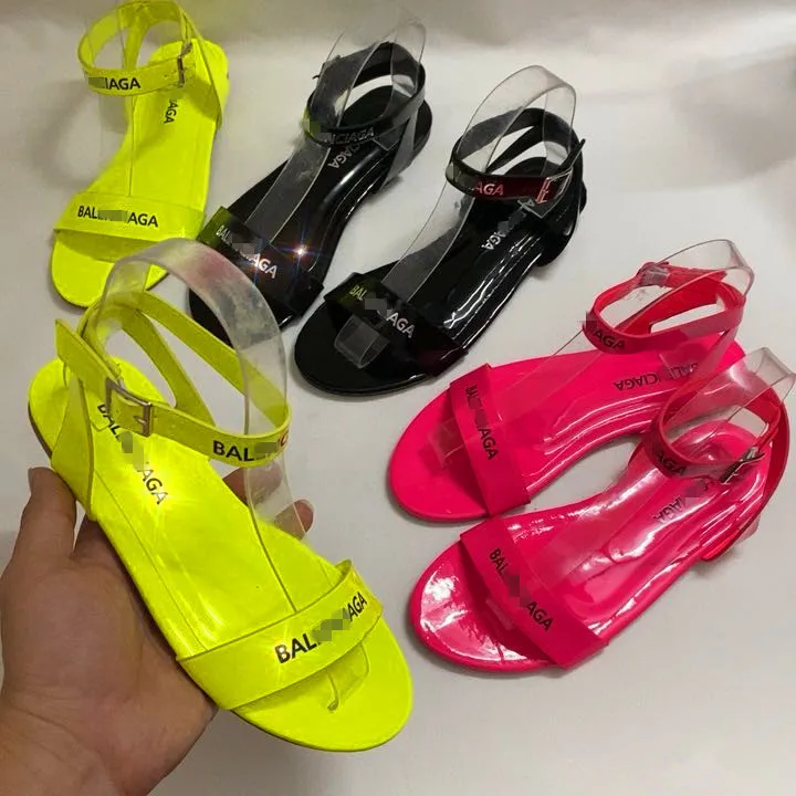 Best price summer fashion new chic women shoes round open toe ankle strap buckle lady flats sandals size 36-41 in stock
Best price summer fashion new chic women shoes round open toe ankle strap buckle lady flats sandals size 36-41 in stock