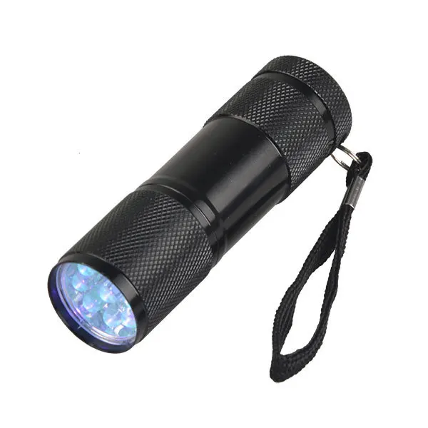 Mini aluminum alloy 9LED small flashlight 3 AAA batteries lighting flashlight, 5colors
Mini aluminum alloy 9LED small flashlight 3 AAA batteries lighting flashlight, 5colors