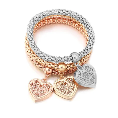 Diamond Hollow Heart Pendant Charm Corn Bracelet Three Pieces Set Crystal Rhinestone Love Heart Pendant Corn Chain Bracelet
Diamond Hollow Heart Pendant Charm Corn Bracelet Three Pieces Set Crystal Rhinestone Love Heart Pendant Corn Chain Bracelet