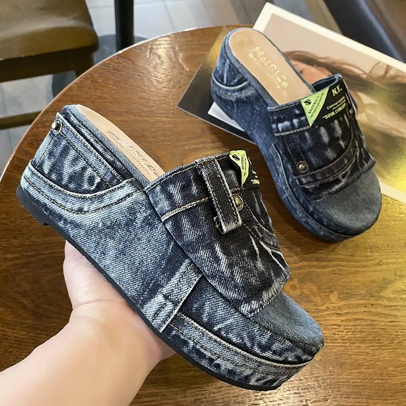 New Arrivals Wholesale Flat Sandals Casual Fashion Shoes Club Dresses Jelly Sandals Shoes Jeans Shoe Uppers Slides Slippers
New Arrivals Wholesale Flat Sandals Casual Fashion Shoes Club Dresses Jelly Sandals Shoes Jeans Shoe Uppers Slides Slippers