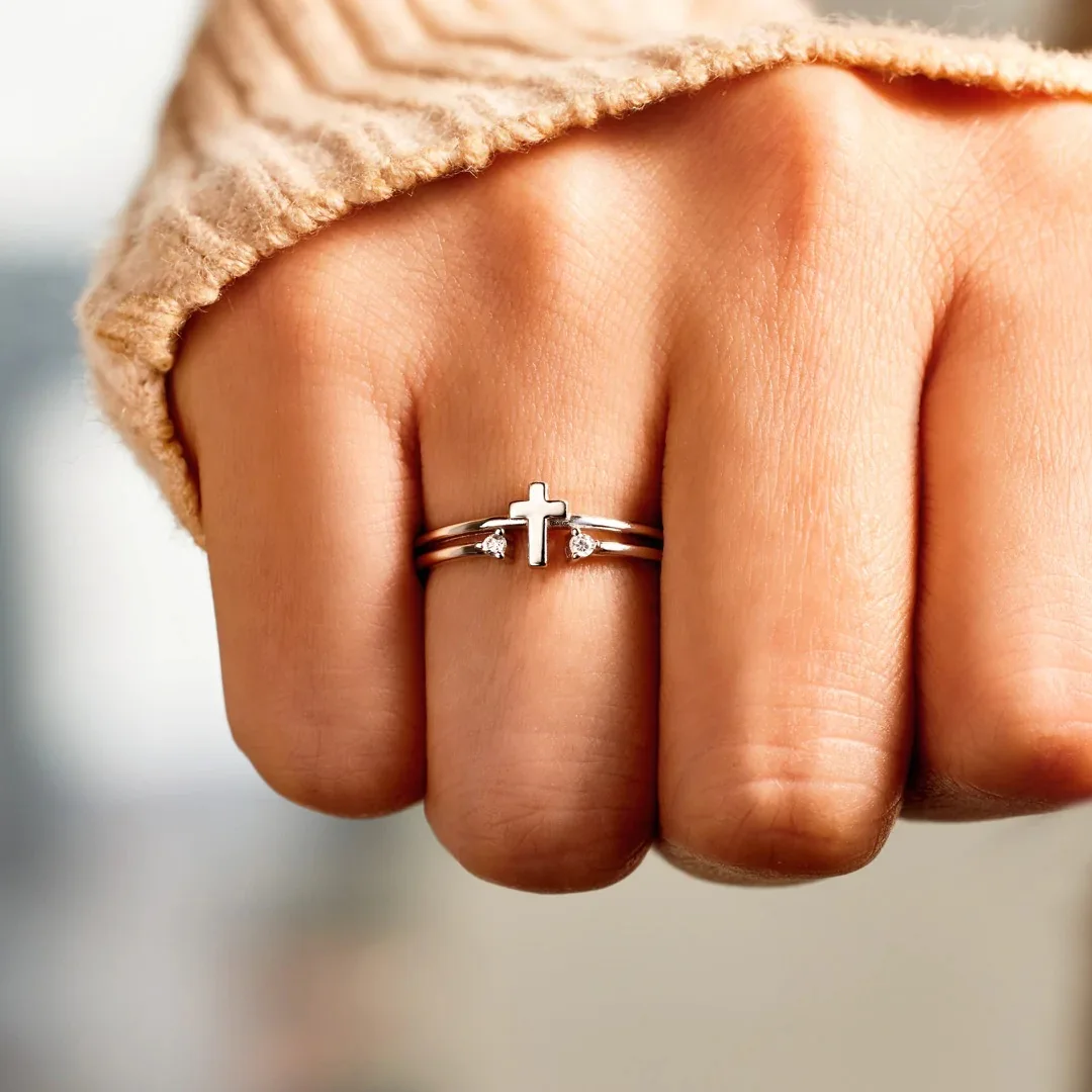 Rainbowking s925 sterling silver cross zirconia ring cross symmetrical stacking ring female simple fashion fine jewelry ring
Rainbowking s925 sterling silver cross zirconia ring cross symmetrical stacking ring female simple fashion fine jewelry ring