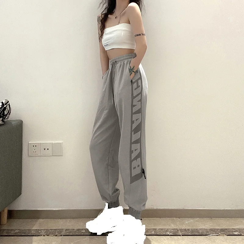Ecowalson Autumn Casual Street Loose High Waist Drawstring Women Trousers 2021 New Print Letter Sports Style Cotton Pant Ladies
Ecowalson Autumn Casual Street Loose High Waist Drawstring Women Trousers 2021 New Print Letter Sports Style Cotton Pant Ladies