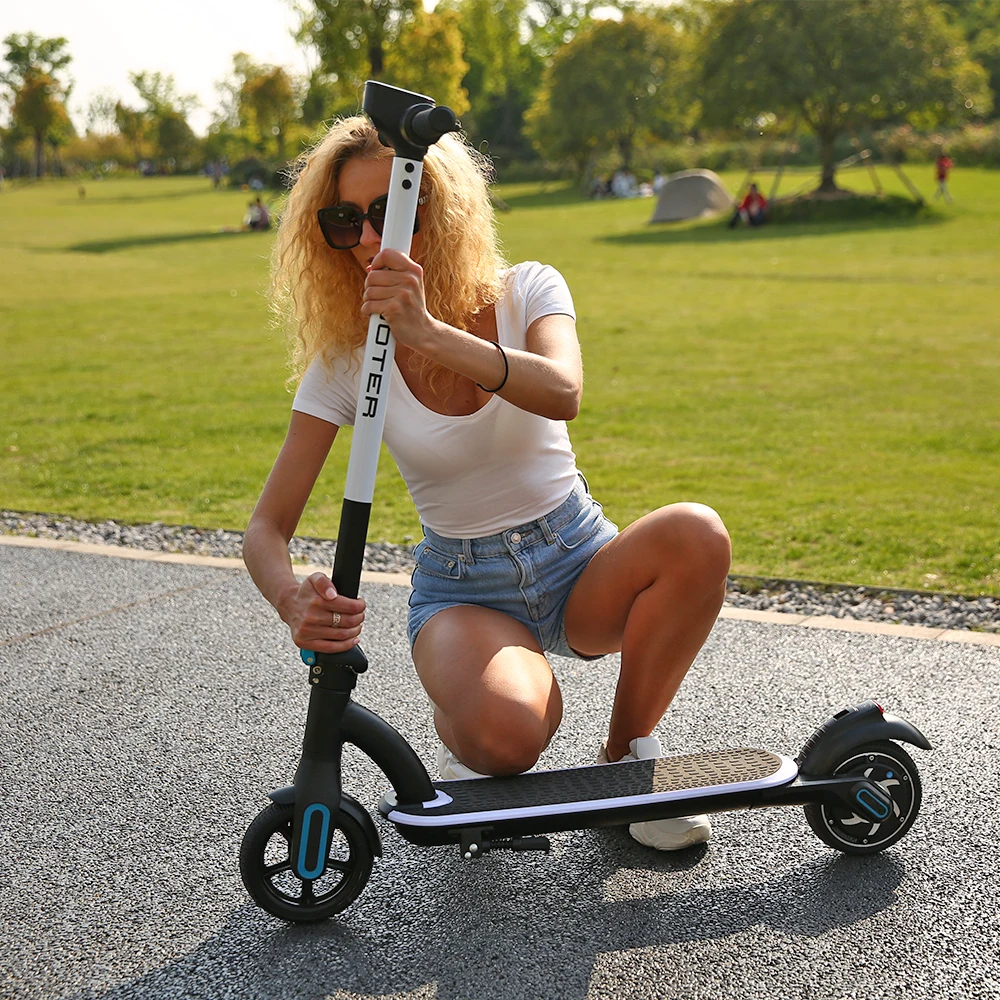2020 new design EU/US Warehouse stocks Intelligent Drop shipping Portable Foldable Luxury electric scooter for adults, Metallic red/metallic green/metalic black accept customed color
2020 new design EU/US Warehouse stocks Intelligent Drop shipping Portable Foldable Luxury electric scooter for adults, Metallic red/metallic green/metalic black accept customed color