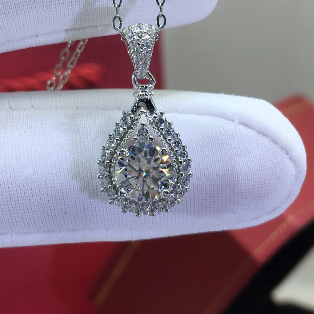 Passed Diamond Test Excellent Cut 1 Carat D Color Moissanite Fire Water Drop Pendant Necklace 925 Sterling Silver Party Chain
Passed Diamond Test Excellent Cut 1 Carat D Color Moissanite Fire Water Drop Pendant Necklace 925 Sterling Silver Party Chain