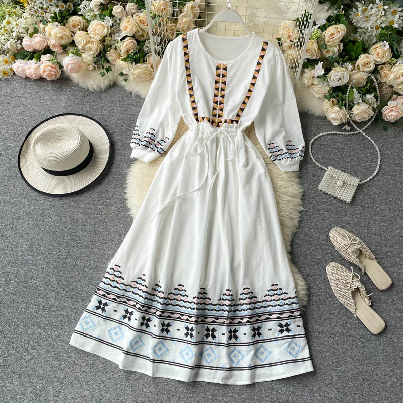 2020 Bohemian New Women Casual Holiday style Summer Style Lace up Dress Lady O-neck Long sleeve Midi Dress
2020 Bohemian New Women Casual Holiday style Summer Style Lace up Dress Lady O-neck Long sleeve Midi Dress