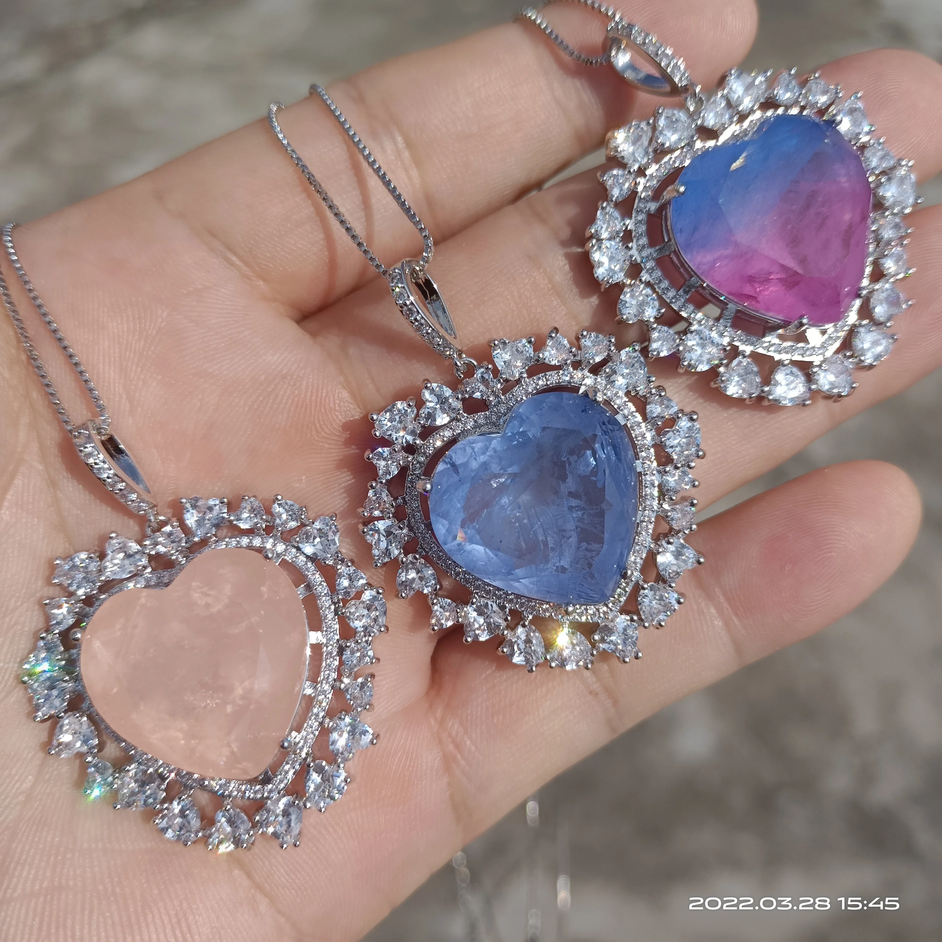big heart shape FOXI jewelry Valentine's Day Mother's day fusion stone jewelry necklace for women 2022, Picture
big heart shape FOXI jewelry Valentine's Day Mother's day fusion stone jewelry necklace for women 2022, Picture